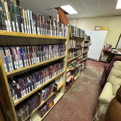 Sale Photo Thumbnail #233