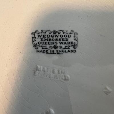 Wedgwood ‘Festivity’ Plates Plus More (DR-RG)