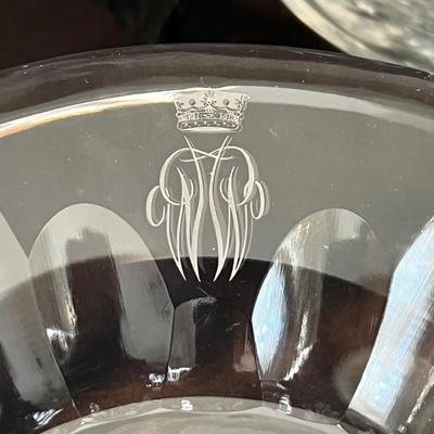 Wedgwood ‘Festivity’ Plates Plus More (DR-RG)