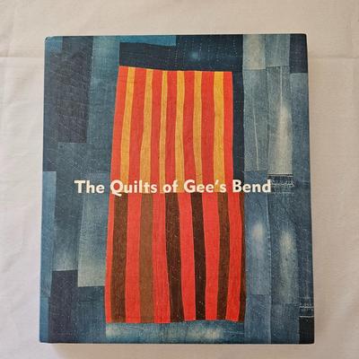 Assortment of Older Quilts & ' The Quilts of Gees Bend' Book (O-JS)