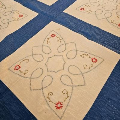 Assortment of Older Quilts & ' The Quilts of Gees Bend' Book (O-JS)