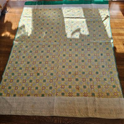 Assortment of Older Quilts & ' The Quilts of Gees Bend' Book (O-JS)