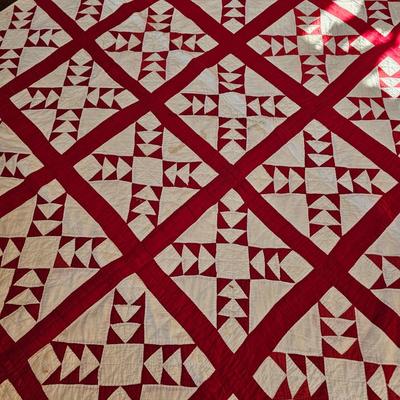 Assortment of Older Quilts & ' The Quilts of Gees Bend' Book (O-JS)