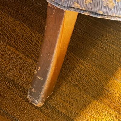 Upholstered Wingback Chair (LR-RG)