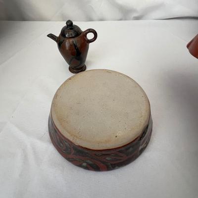 Assortment of Pottery Bowls & More, Includes Signed (DR-RG)