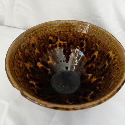 Assortment of Pottery Bowls & More, Includes Signed (DR-RG)