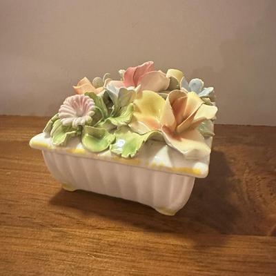 Sale Photo Thumbnail #311