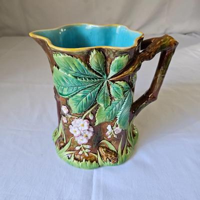 George Jones Majolica Chestnut Tree Pitcher (LR-JS)
