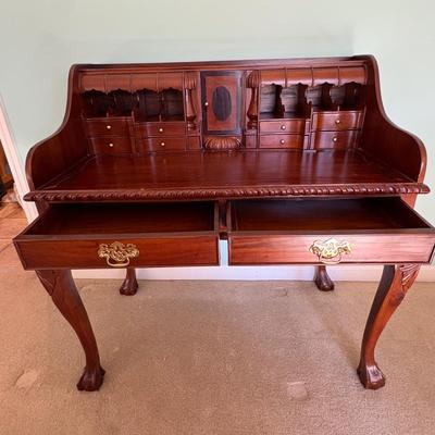 Chippendale-Style Escritoire Desk (LR-SF)