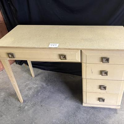 Louisville Mengel Desk