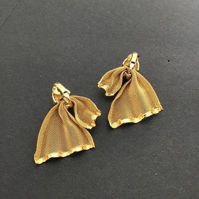 Sale Photo Thumbnail #107: Vintage gold gilt mesh bow clip on earrings. Please see attached photos.