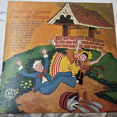 Vintage “Mother Goose Favorite Songs” Children’s LP – Robin Hood Records RH-22 (33⅓ RPM)