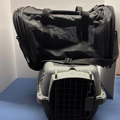 Small Animal Carriers