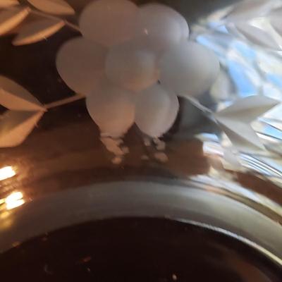 Rock Sharpe Styled Etched Champagne Glasses and Plates (KN-KD)