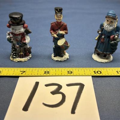 Metal Christmas Figures