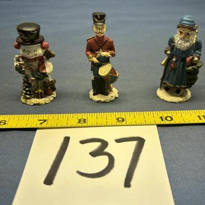 Metal Christmas Figures