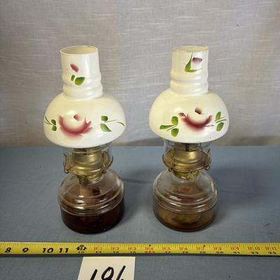 Vintage Kerosene Lamp Set