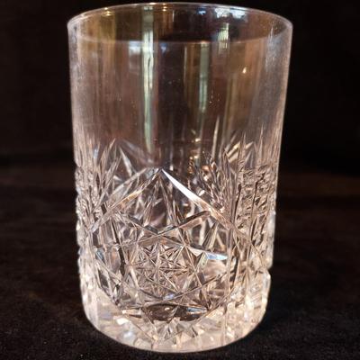 Ten Cut Glass Tumblers and Pineapple Decanter (KN-KD)