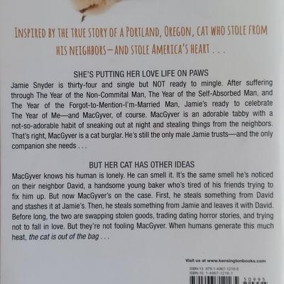 A Cat In The Stacks Paperback Mysteries (PB-BBL)