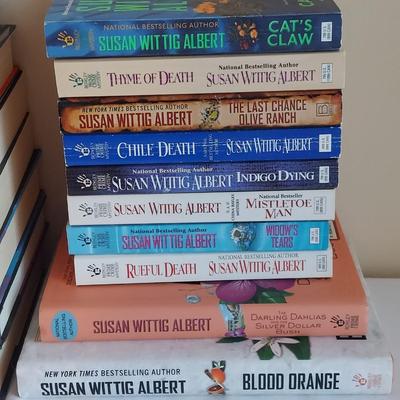 Mystery Novels by Catherine Coulter & More (PB-BBL)