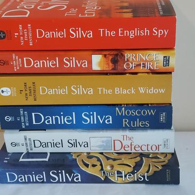 Mystery Novels by Catherine Coulter & More (PB-BBL)