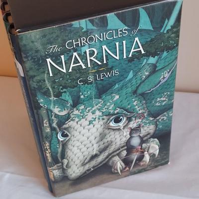 The Chronicles of Narnia - Two Sets (B2-BBL)