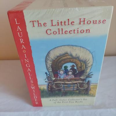The Little House Collection w/ More Newberry Medal Winners (PB-BBL)