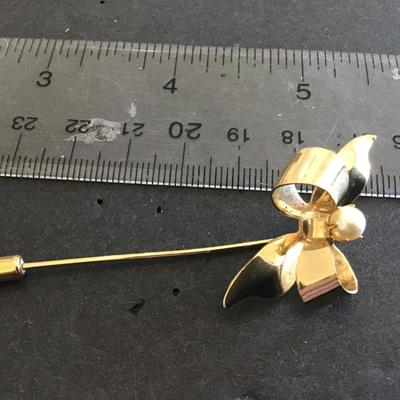 Bow and Pearl pin