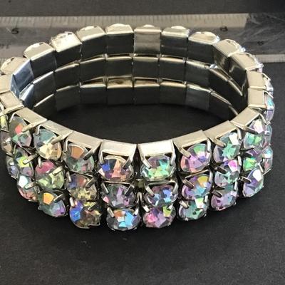 Beautiful Stretch Bracelet 3Row