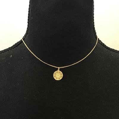 Cute dainty gold tone, necklace