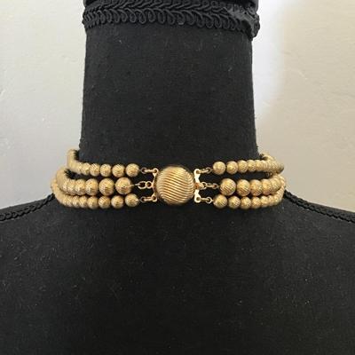 Beautiful, vintage, multi strand, gold, metal bead, choker statement, necklace, beautiful clasp