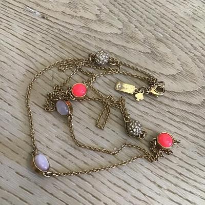 Beautiful, Kate Spade, rhinestone coral enamel necklace very beautiful. Very nice.