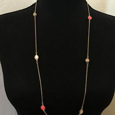 Beautiful, Kate Spade, rhinestone coral enamel necklace very beautiful. Very nice.