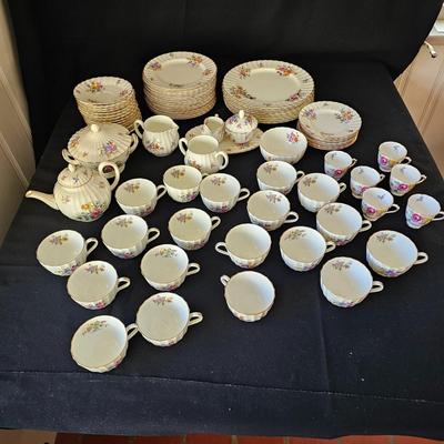 Set of Royal Worcester 'Roanoke' China & More (LR-JS)