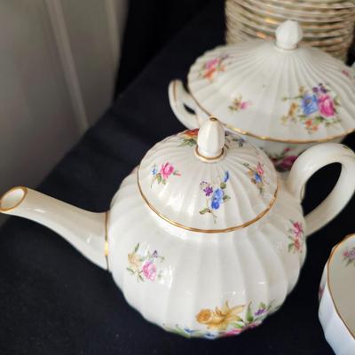 Set of Royal Worcester 'Roanoke' China & More (LR-JS)