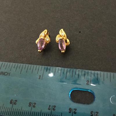 Beautiful, vintage, lavender, crystal rhinestone stud earrings
