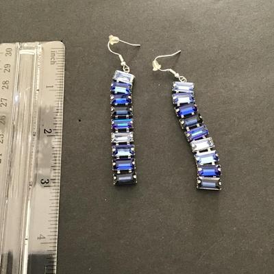 Multicolor rhinestone dangle earrings