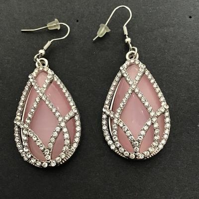 Very nice pink cat eye with rhinestone earrings