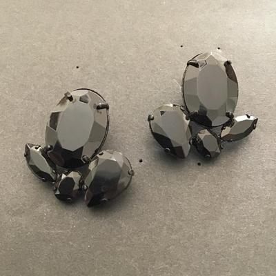 Black faux fashion, statement rings