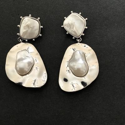 Silver toned, chunky faux, pearl dangle earrings