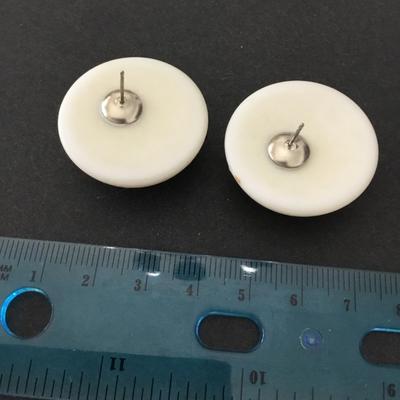 Lucite type domed, circular stud earrings