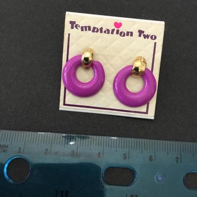 Cute, vintage, purple enamel hoop, stud earrings