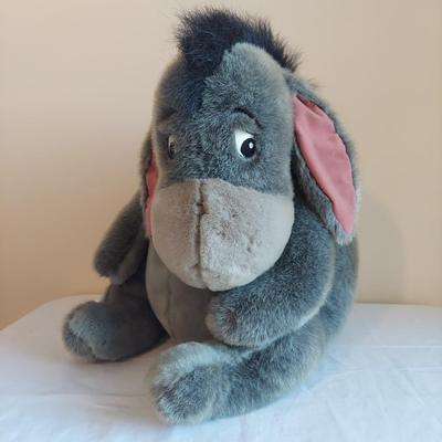 Disney Store Collectable Eeyore Plush (PB-BBL)
