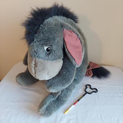 Disney Store Collectable Eeyore Plush (PB-BBL)