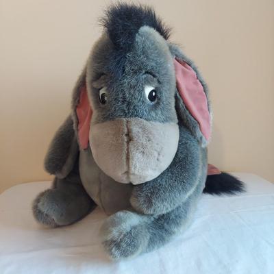 Disney Store Collectable Eeyore Plush (PB-BBL)