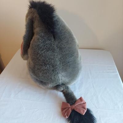 Disney Store Collectable Eeyore Plush (PB-BBL)
