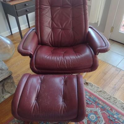 Burgandy Leather Ekornes Gravity Chair with Ottoman