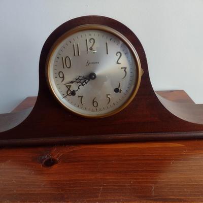 Antique Wood Case Mantle Clock