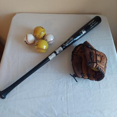Alex Rodriguez Louisville Slugger Bat & More (PB-BBL)