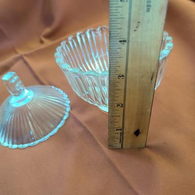 Large flat of glassware Anchor Hocking, Hobnail, Tiffin Francisan